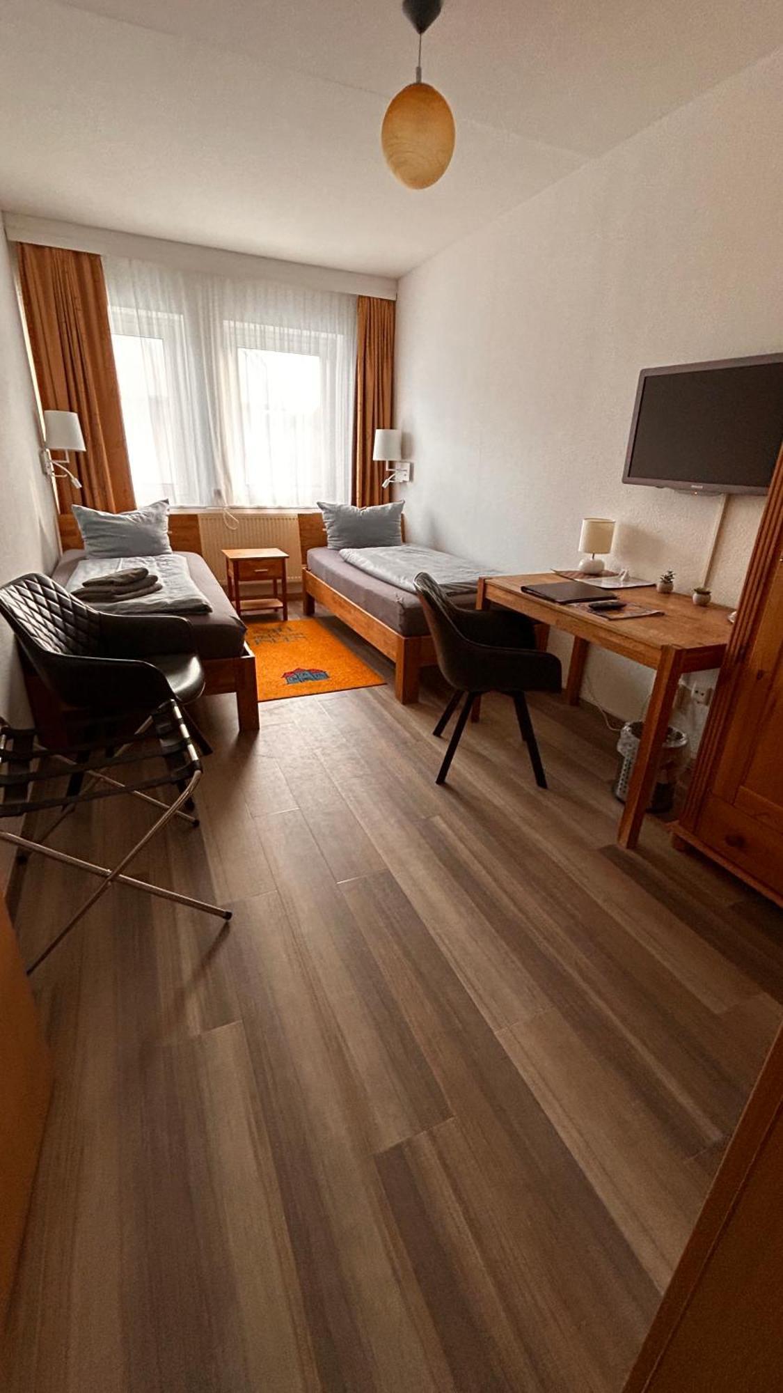 Hotel Gaestehaus Linden Wolfenbuettel Luaran gambar